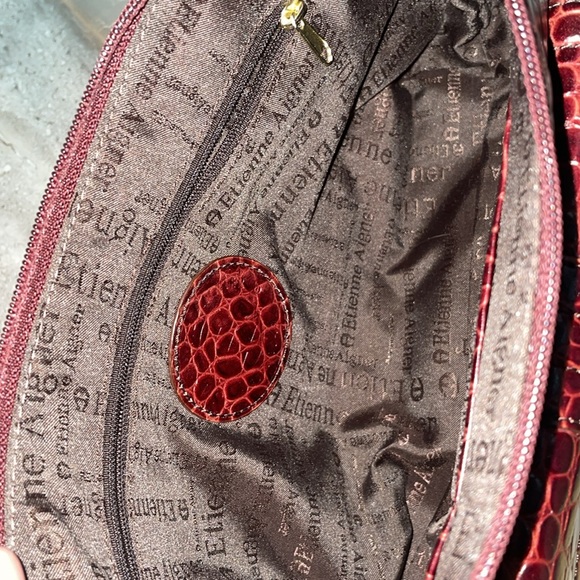 Reddish Brown 🐊 with leather accents shoulder bag - Picture 6 of 7